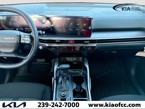 New 2026 Kia Sorento LX image 17