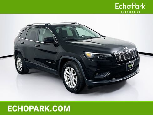 Used 2019 Jeep Cherokee Latitude w/ Popular Appearance Group image 1