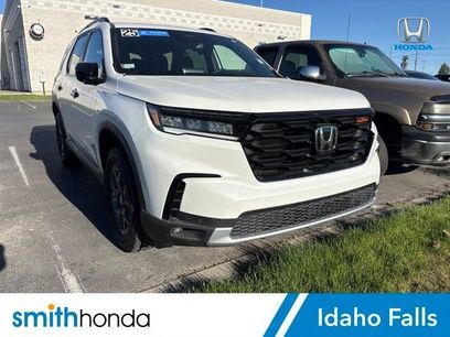 Used 2025 Honda Pilot TrailSport