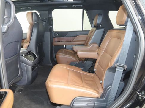 Used 2023 Lincoln Navigator Reserve image 52