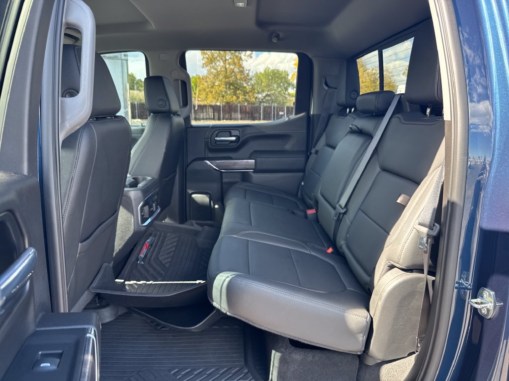 Used 2021 Chevrolet Silverado 1500 LTZ AWD/4WD image 28
