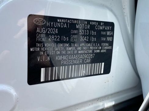 Used 2025 Hyundai Ioniq 6 SE image 41