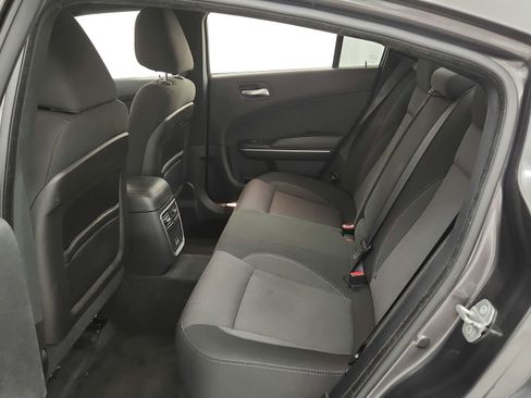 Used 2015 Dodge Charger SE RWD image 24