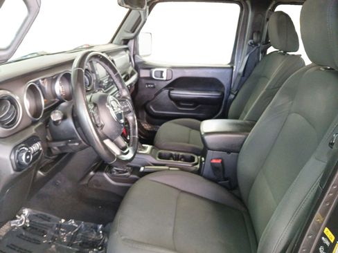 Used 2020 Jeep Wrangler Unlimited Sport S image 9