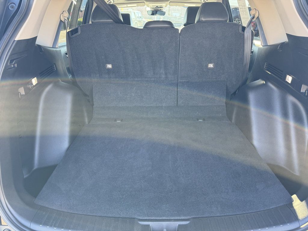 Used 2023 Honda CR-V EX-L image 11