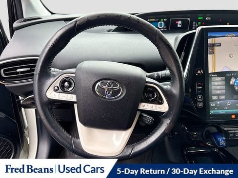 Used 2017 Toyota Prius Prime Advanced FWD image 13