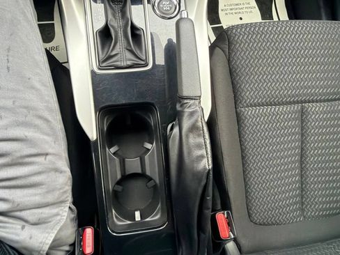 Used 2023 Mitsubishi Eclipse Cross LE AWD/4WD image 27