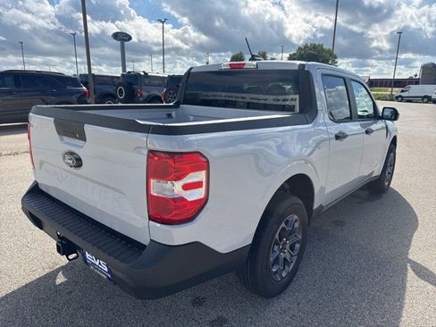New 2025 Ford Maverick XLT w/ XLT Luxury Package image 3