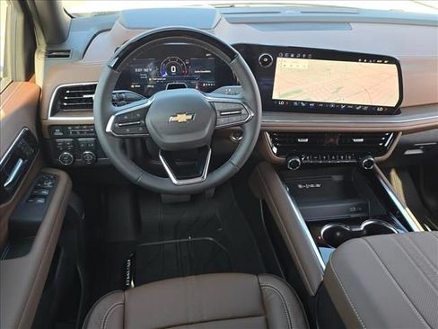 New 2026 Chevrolet Tahoe High Country AWD/4WD image 19