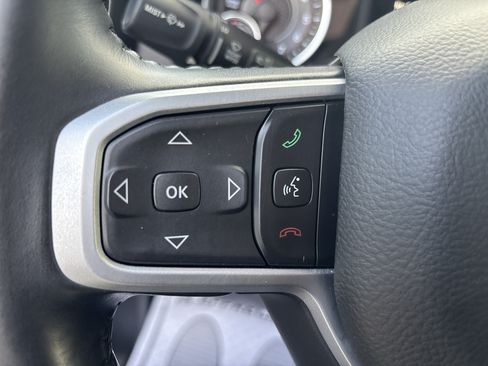 Used 2020 RAM 1500 Big Horn AWD/4WD image 16