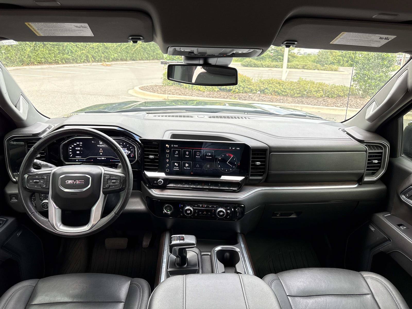 Used 2023 GMC Sierra 1500 SLT w/ SLT Premium Package AWD/4WD image 12