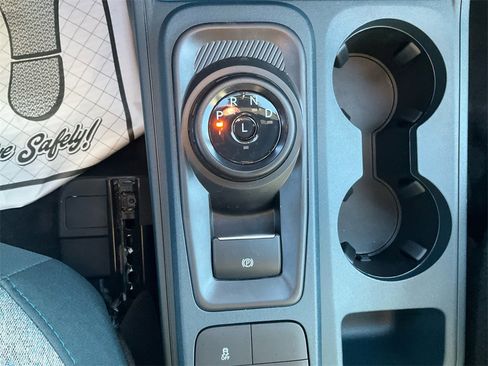 New 2025 Ford Maverick XLT image 26