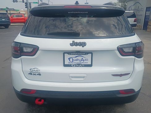 Used 2022 Jeep Compass Trailhawk w/ Trailhawk Elite Group AWD/4WD image 7