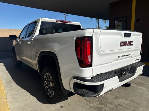 Certified 2025 GMC Sierra 1500 AT4 AWD/4WD image 7