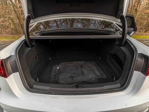 Used 2017 Audi S6 Prestige w/ S6 Sport Package image 75