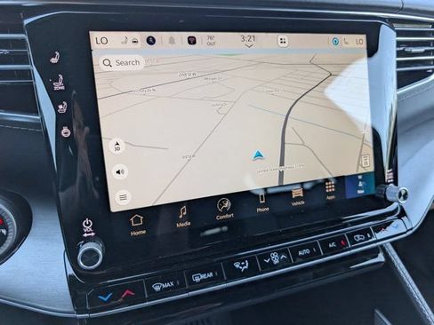 New 2026 Jeep Grand Wagoneer L Limited AWD/4WD image 19