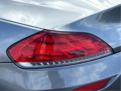 Used 2012 BMW Z4 sDrive35i image 6