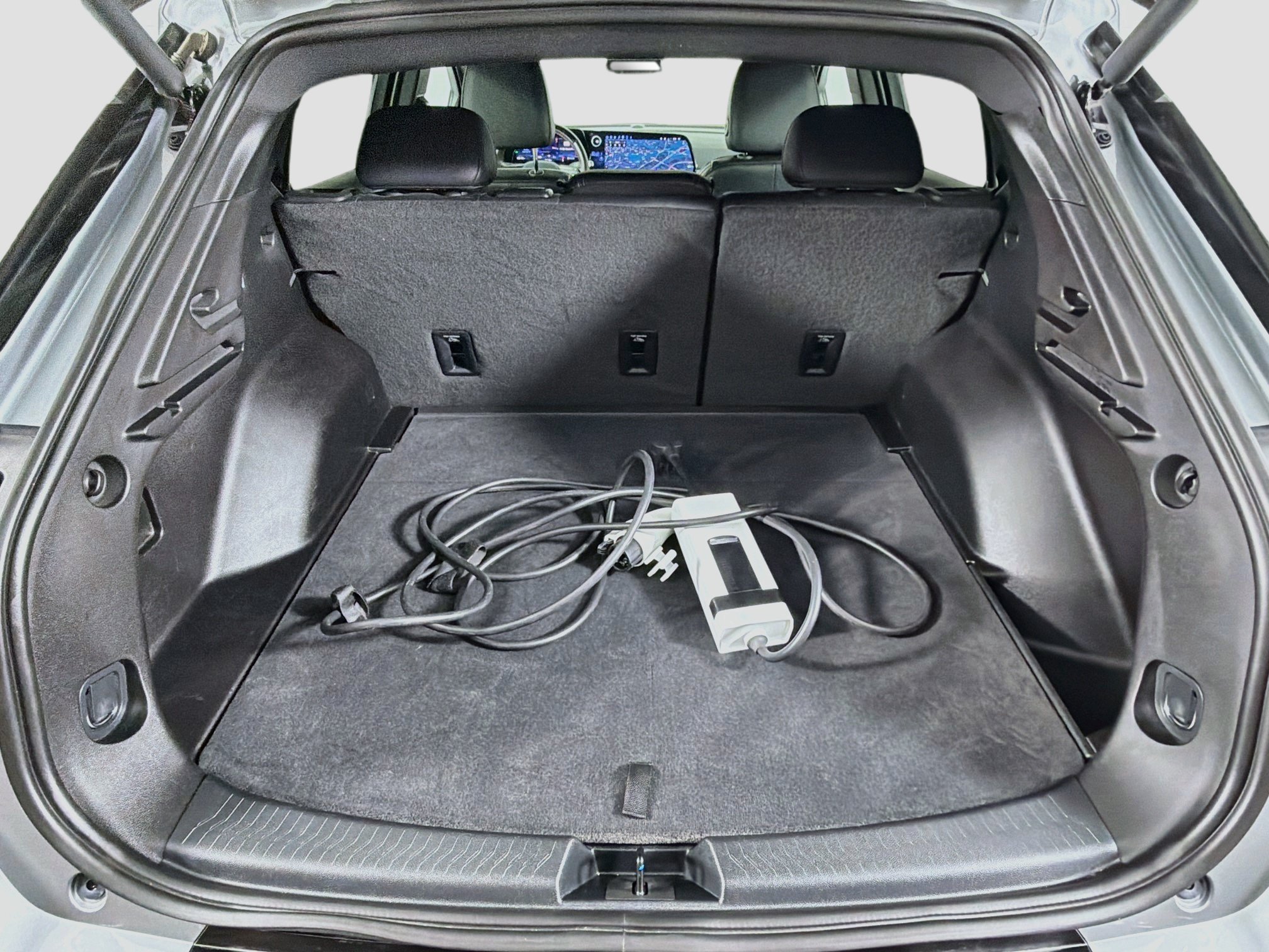 Used 2024 Chevrolet Equinox EV RS FWD image 29