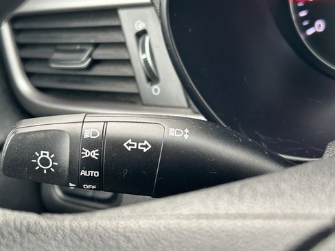 Used 2018 Kia Optima LX image 23