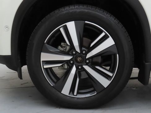 Used 2023 Nissan Rogue Platinum FWD image 29