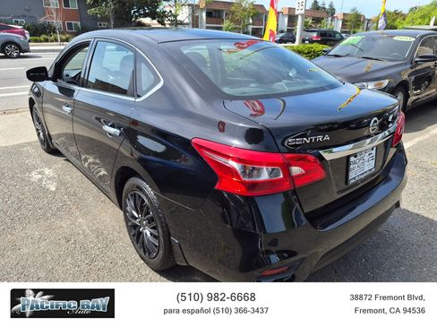 Used 2016 Nissan Sentra S image 5