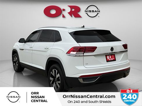 Used 2021 Volkswagen Atlas Cross Sport SE image 7