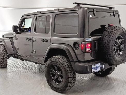 Used 2022 Jeep Wrangler Unlimited Sport AWD/4WD image 4