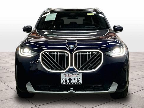 Used 2026 BMW X3 xDrive30i w/ Premium Package AWD/4WD image 3