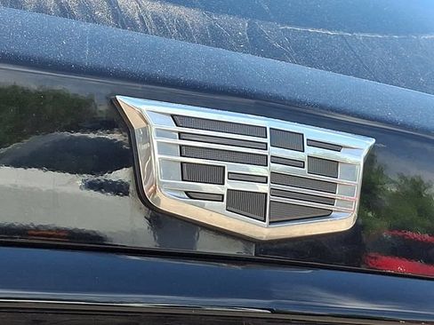 Used 2024 Cadillac XT6 Sport w/ LPO, ONYX Package AWD/4WD image 29
