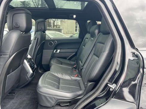 Used 2019 Land Rover Range Rover Sport HSE image 13