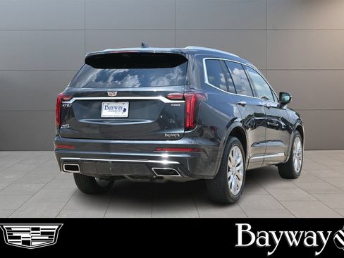 Certified 2023 Cadillac XT6 Premium Luxury w/ Technology Package AWD/4WD image 5