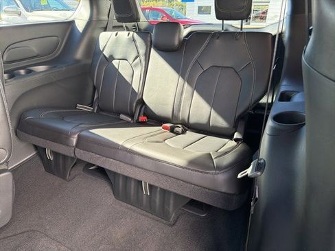 New 2026 Chrysler Pacifica Select image 28