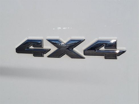 Used 2016 RAM 2500 Longhorn w/ Convenience Group image 16