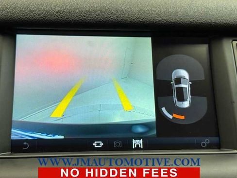 Used 2019 Land Rover Discovery Sport HSE Luxury image 30