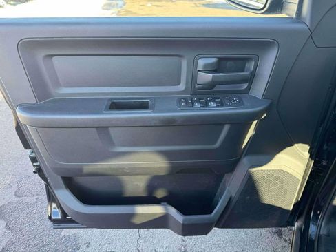 Used 2018 RAM 1500 Express w/ Black Ram 1500 Express Group image 14