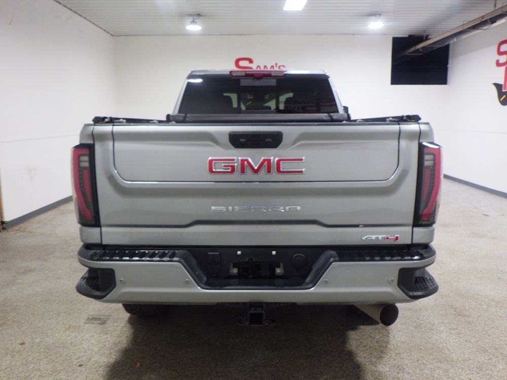 Used 2026 GMC Sierra 2500 AT4 w/ AT4 Premium Plus Package AWD/4WD image 3