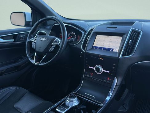 Used 2020 Ford Edge ST w/ Equipment Group 401A image 32