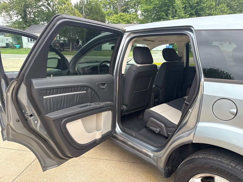 Used 2009 Dodge Journey SXT FWD image 12