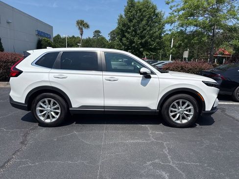 Used 2024 Honda CR-V EX image 2