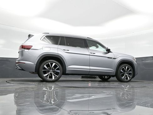New 2026 Volkswagen Atlas SEL Premium R-Line image 25