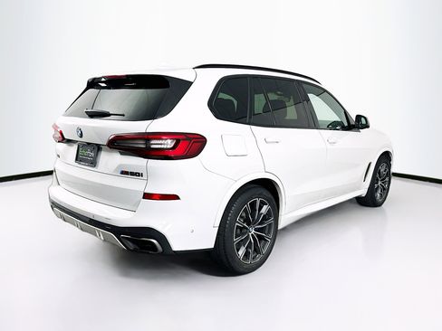 Used 2020 BMW X5 M50i w/ Executive Package image 9