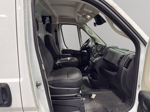 Used 2022 RAM ProMaster 2500 image 17