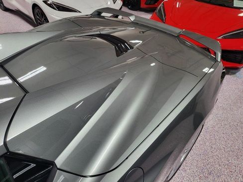 Used 2024 Chevrolet Corvette Stingray Premium Conv w/ Z51 Performance Package image 8