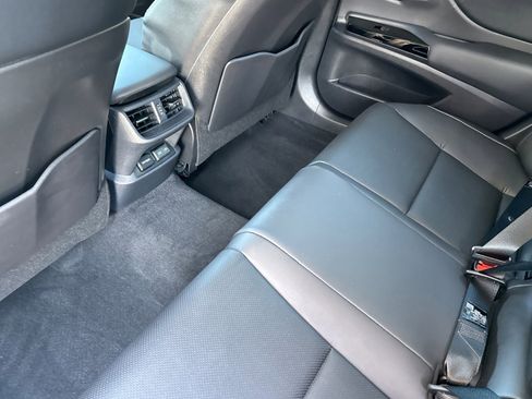 Certified 2025 Lexus ES 350 w/ Premium Package image 26
