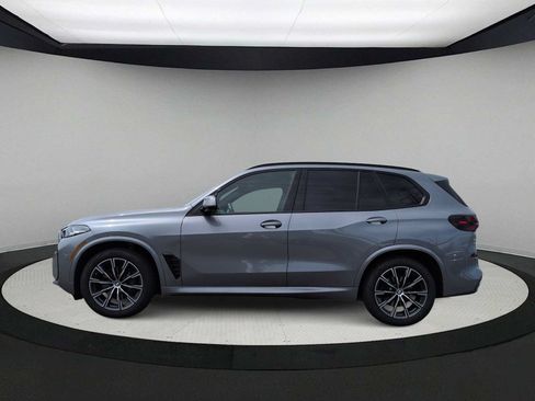 Used 2024 BMW X5 xDrive40i w/ M Sport Package AWD/4WD image 5