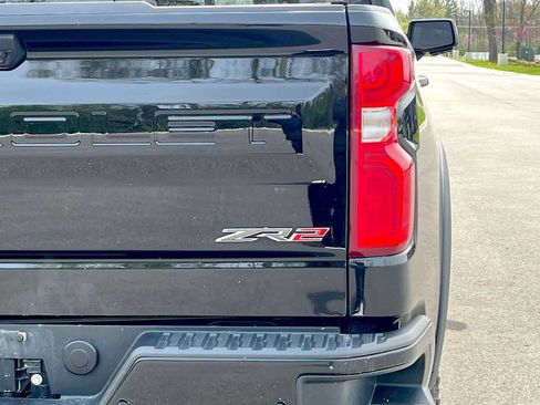 Used 2023 Chevrolet Silverado 1500 ZR2 w/ Technology Package AWD/4WD image 20