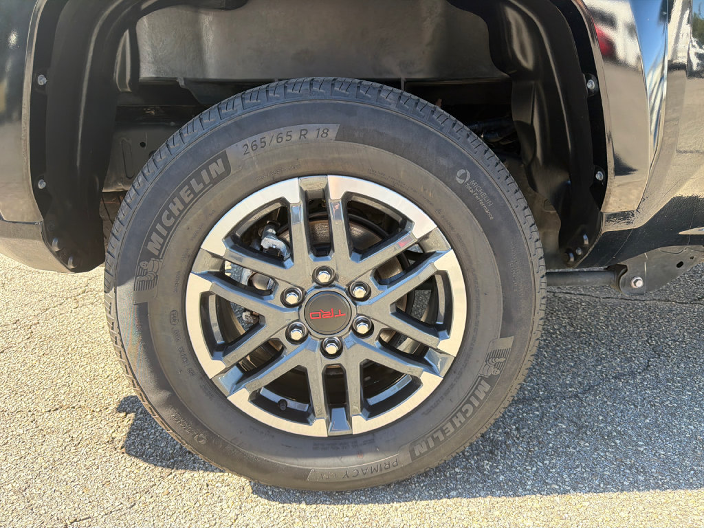 Used 2024 Toyota Tacoma TRD Sport RWD image 17