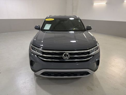 Used 2022 Volkswagen Atlas Cross Sport SE FWD image 3