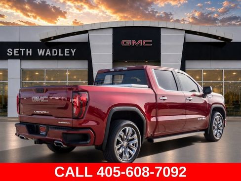 Used 2023 GMC Sierra 1500 Denali w/ Denali Reserve Package AWD/4WD image 7