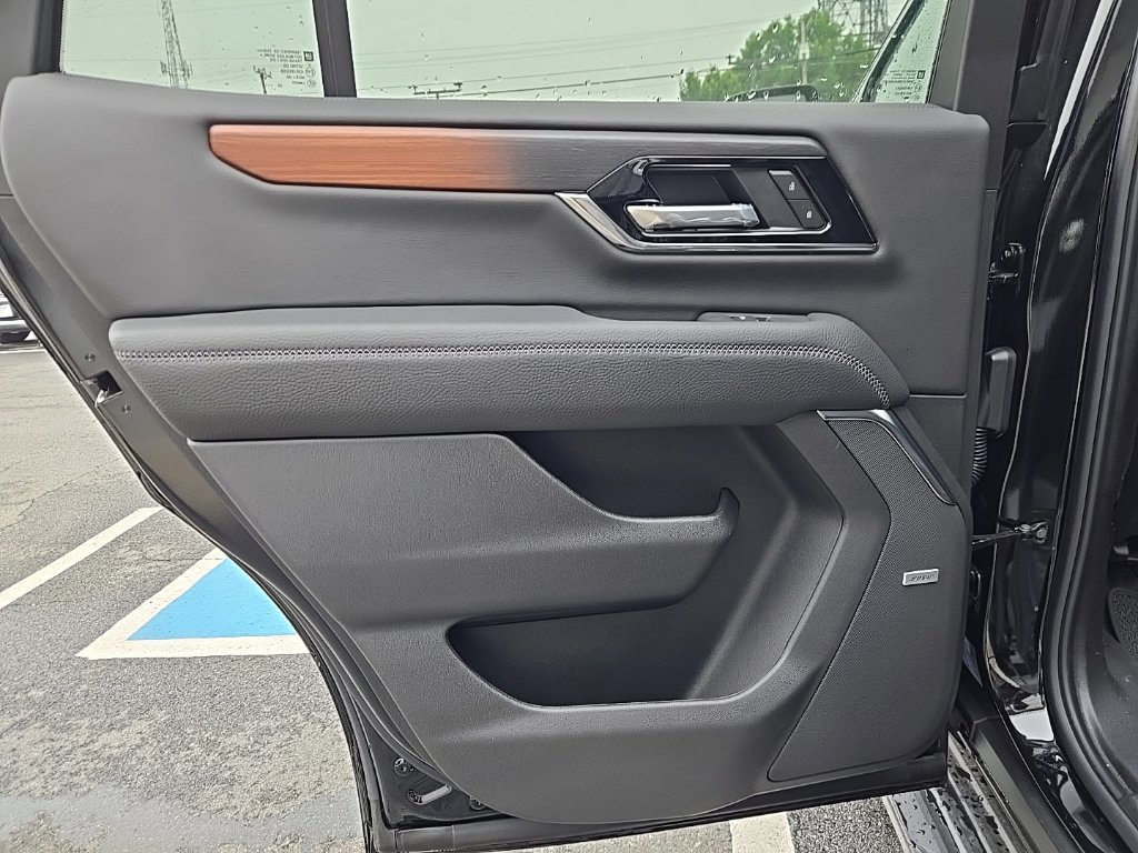 New 2026 GMC Yukon Denali AWD/4WD image 40